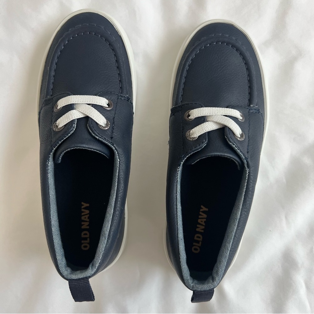 Old Navy Slip on Shoes, Little Boys Size 13 - Picture 4 of 4